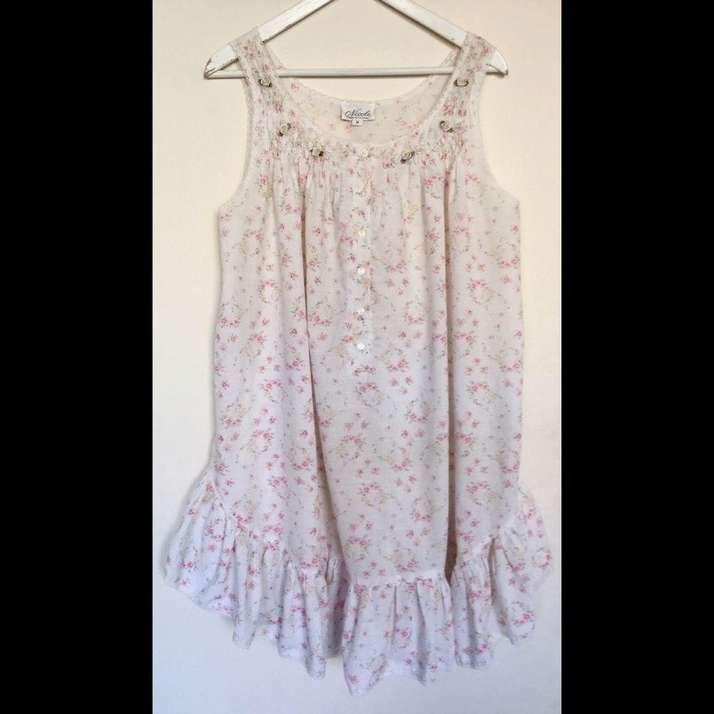 VTG Nightgown